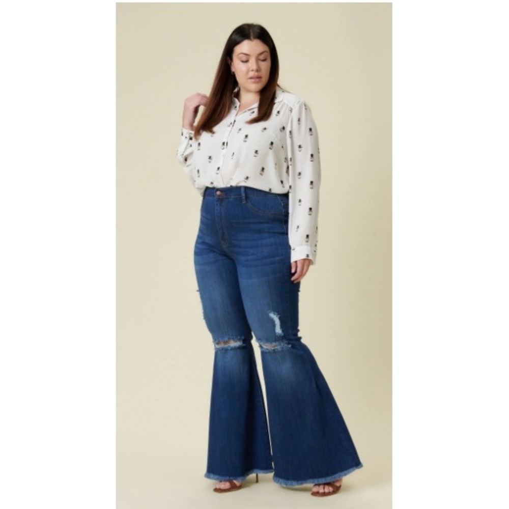 Vibrant M.I.U Womens 1X Plus All‎ or Nothing Flare Jeans High Rise Distressed